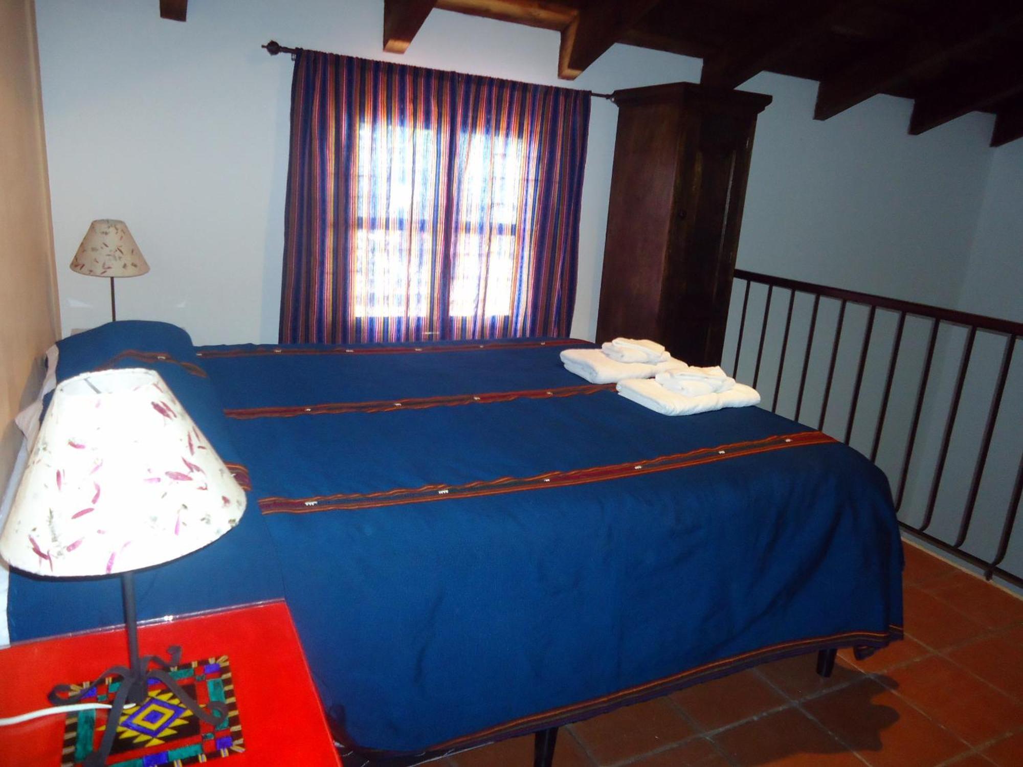 Casa Elena Bed & Breakfast Antigua Room photo