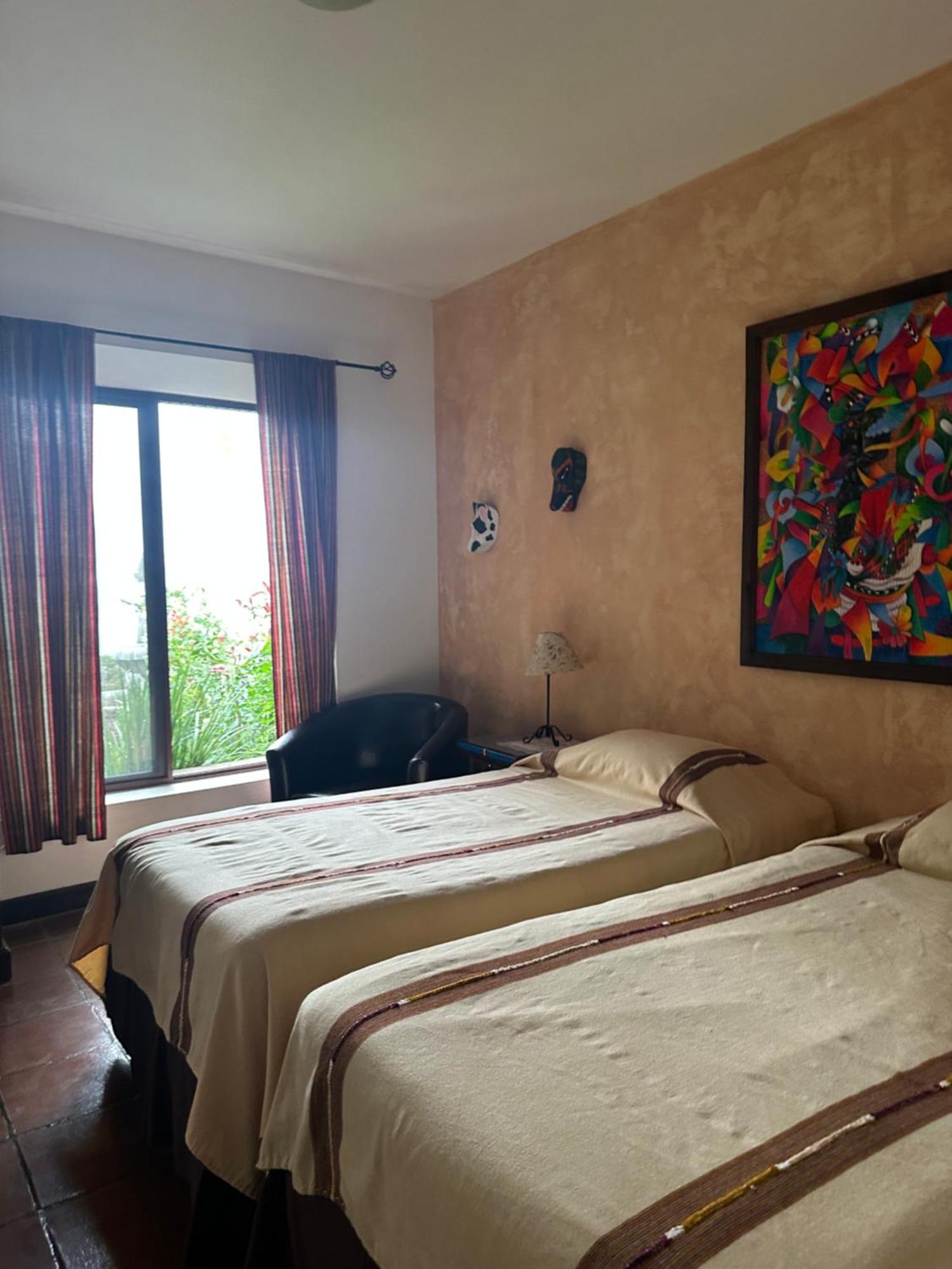 Casa Elena Bed & Breakfast Antigua Exterior photo