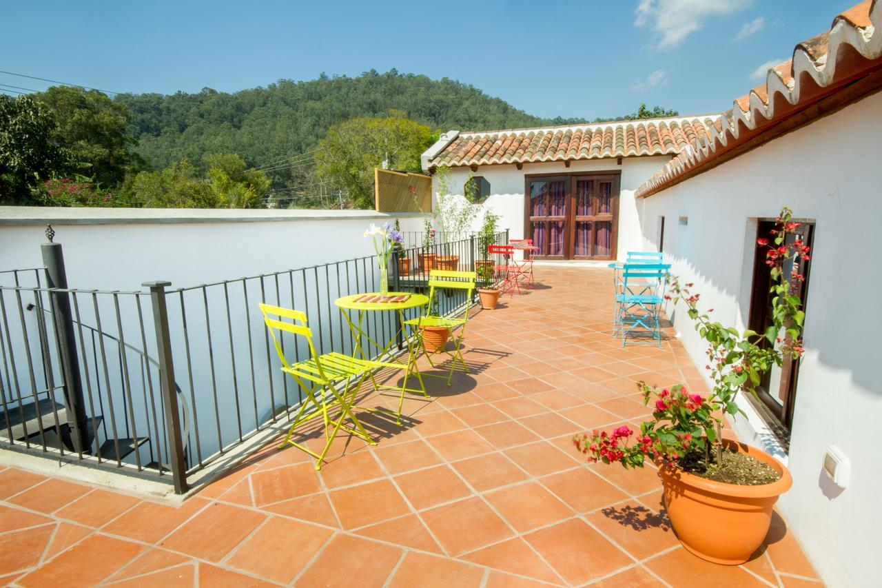 Casa Elena Bed & Breakfast Antigua Exterior photo